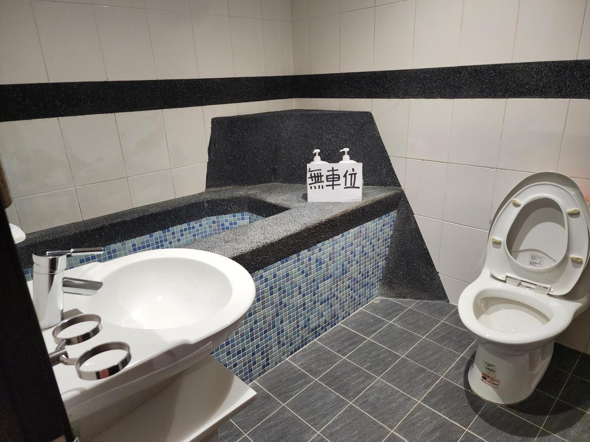 Slowly B&B Jiufen Luaran gambar
